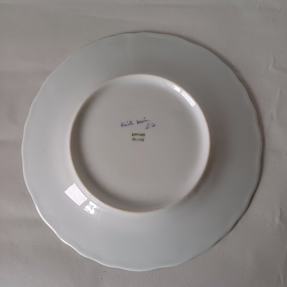 Limoges France Hand-Painted Porcelain Plate from 2002 Botanical Viola Tricolor - Picture 4 of 6